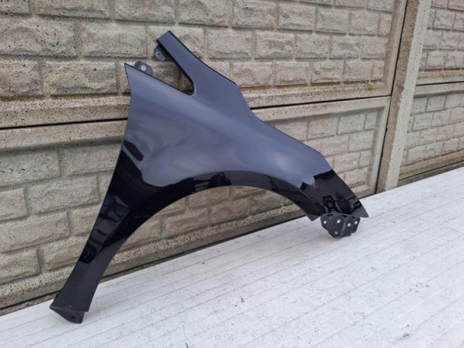 TOYOTA AVENSIS III T28 T29 15- BŁOTNIK PRAWY - (15201385374)