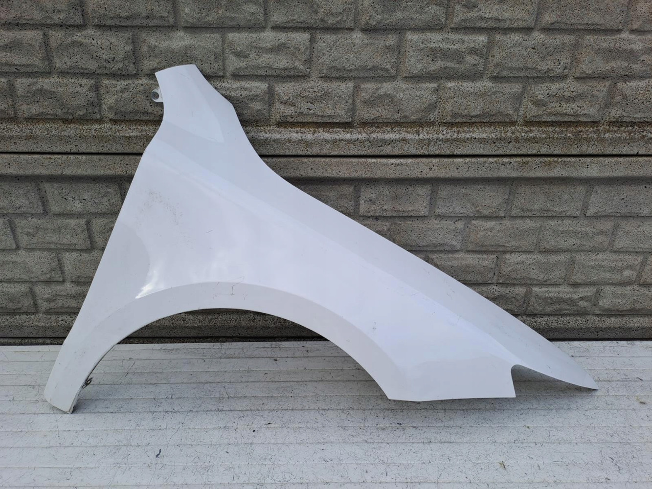 SKODA SUPERB II LIFT 2013 - 2015 BŁOTNIK PRAWY - (15201433907)