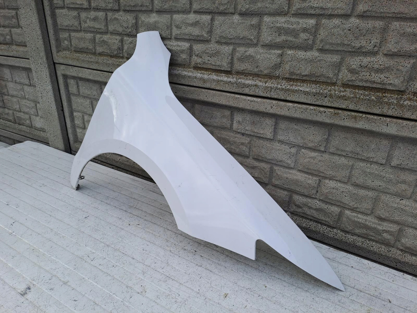 SKODA SUPERB II LIFT 2013 - 2015 BŁOTNIK PRAWY - (15201433907)