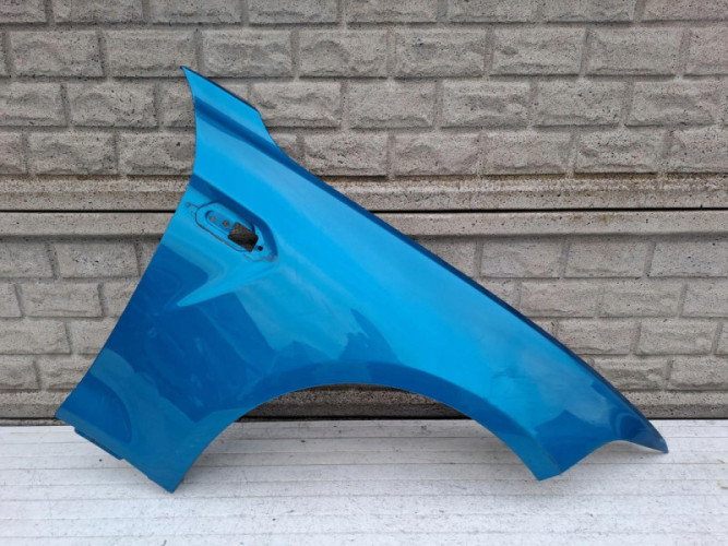 BMW F87 M2 BŁOTNIK PRZEDNI PRAWY - (15201564086)