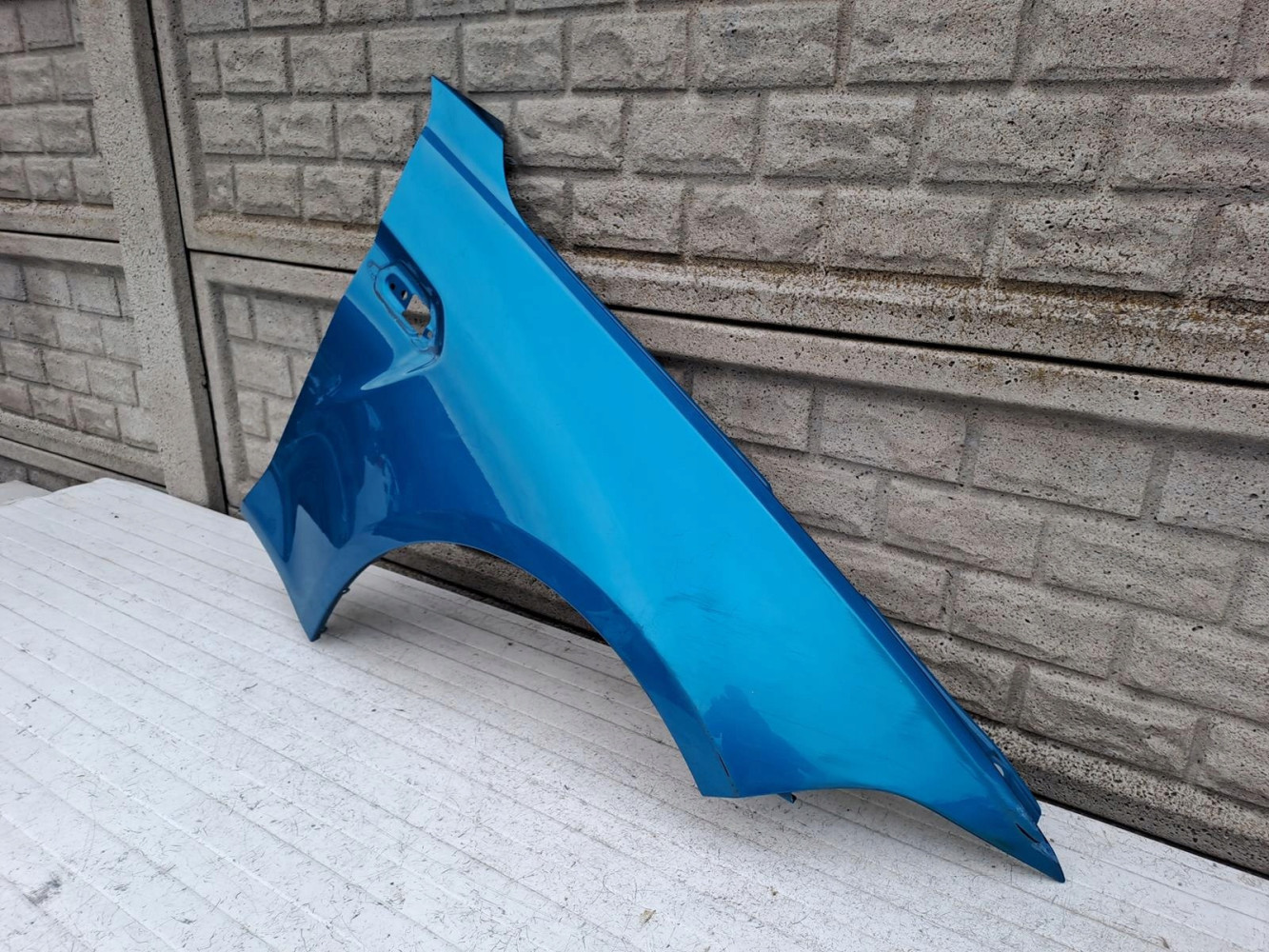 BMW F87 M2 BŁOTNIK PRZEDNI PRAWY - (15201564086)