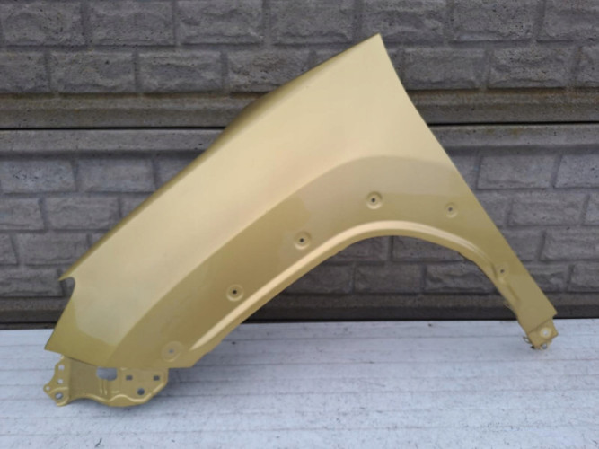 TOYOTA YARIS CROSS 4 IV 19-24 BŁOTNIK LEWY - (15206589626)