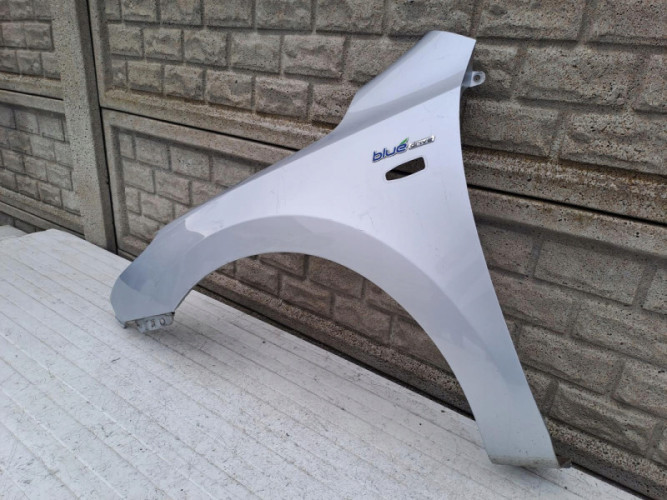 HYUNDAI I30 i30 10 -13 BŁOTNIK LEWY PRZEDNI - (15206676231)