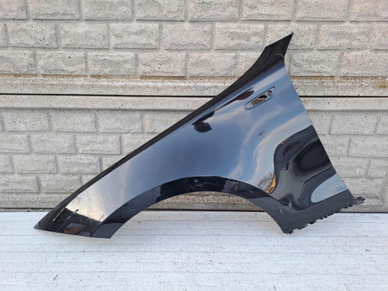 BMW 1 E87 E88 E81 E82 2004 - 2011 BŁOTNIK LEWY - (15218472058)
