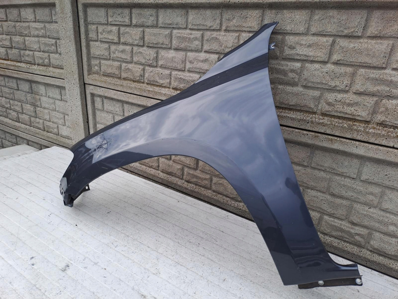 MERCEDES X-KLASA W 470 W470 BŁOTNIK PRZEDNI LEWY - (15218673869)