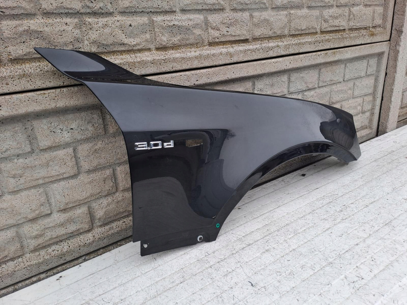 BMW X3 E83 LIFT BŁOTNIK PRAWY PRZEDNI KRÓTKI - (15224468452)