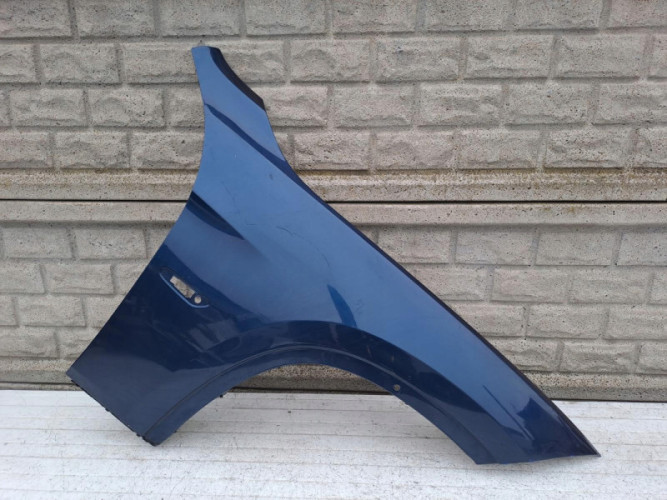 BMW X1 E84 2008-2013 BŁOTNIK PRAWY PRZEDNI - (15230021909)
