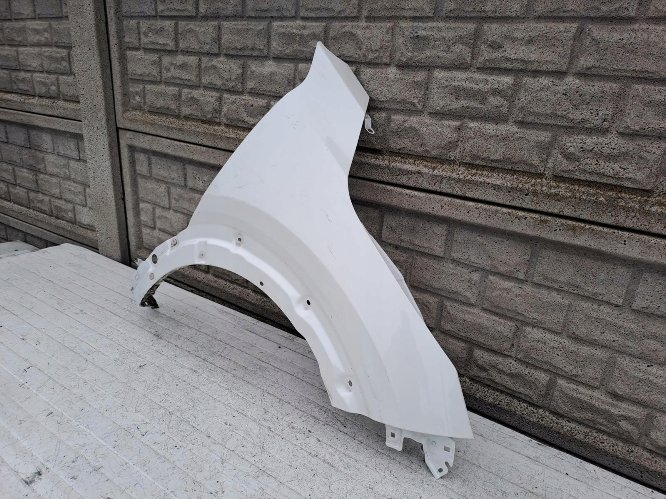 NISSAN JUKE II 2 F16 19-24 BŁOTNIK PRAWY PRZEDNI - (15230037063)