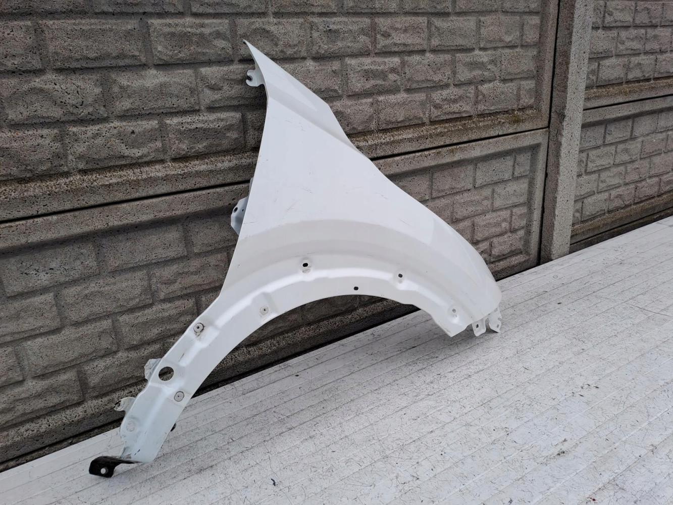 NISSAN JUKE II 2 F16 19-24 BŁOTNIK PRAWY PRZEDNI - (15230037063)