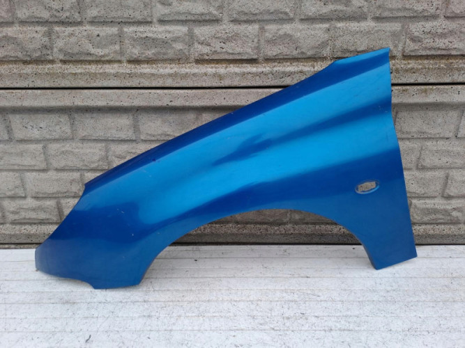 PEUGEOT 206 CC SZEROKI BŁOTNIK PRZEDNI LEWY - (15230165107)