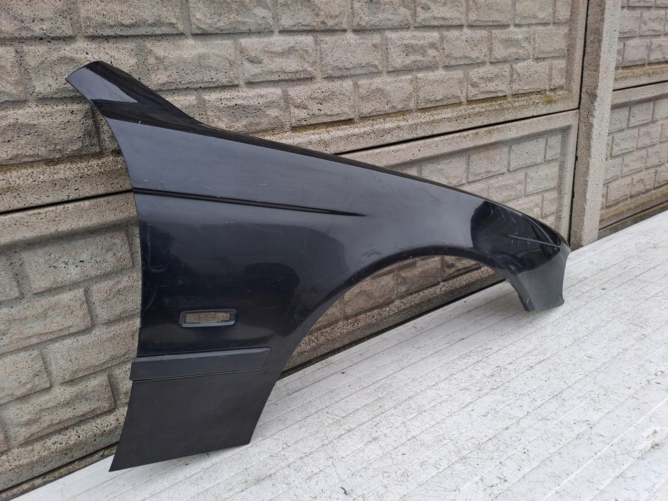 BMW 5 E39 96-04 BŁOTNIK PRZEDNI PRAWY ŁADNE - (15230236268)