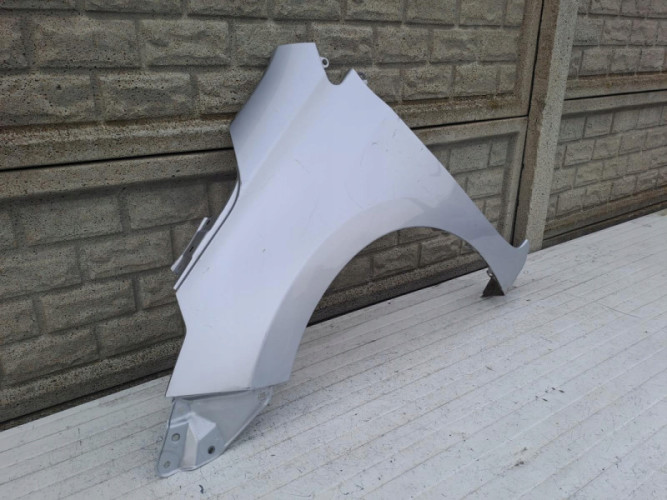 TOYOTA COROLLA E16 2012-2019 BŁOTNIK PRZEDNI LEWY - (15250062749)