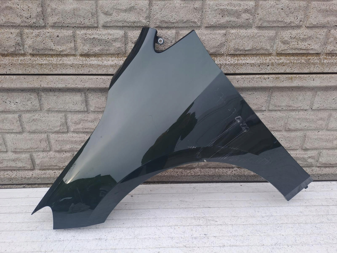 BMW 2 II U06 U-06 BŁOTNIK PRZEDNI LEWY - (15250326109)