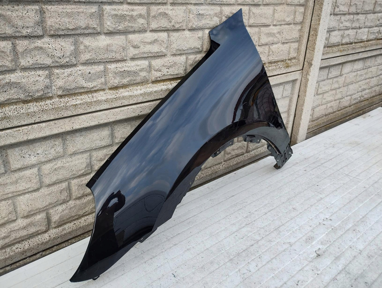 PORSCHE CAYENNE LIFT 7P5 15- BŁOTNIK LEWY - (15292863659)