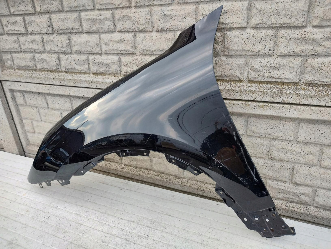PORSCHE CAYENNE LIFT 7P5 15- BŁOTNIK LEWY - (15292863659)