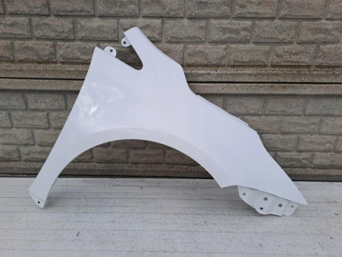 TOYOTA AVENSIS III T28 T29 15- BŁOTNIK PRAWY - (15292971754)