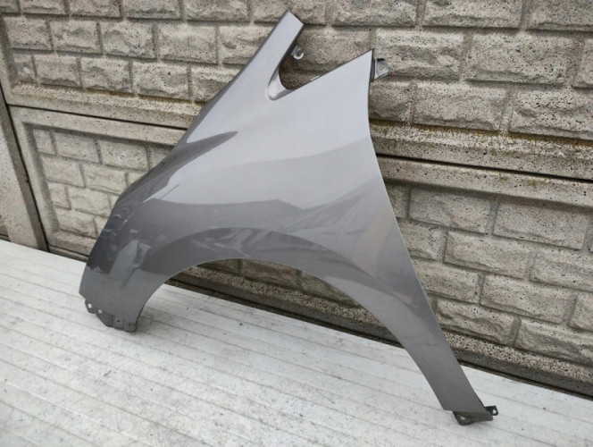 TOYOTA VERSO LIFT BŁOTNIK PRZEDNI LEWY - (15309113583)