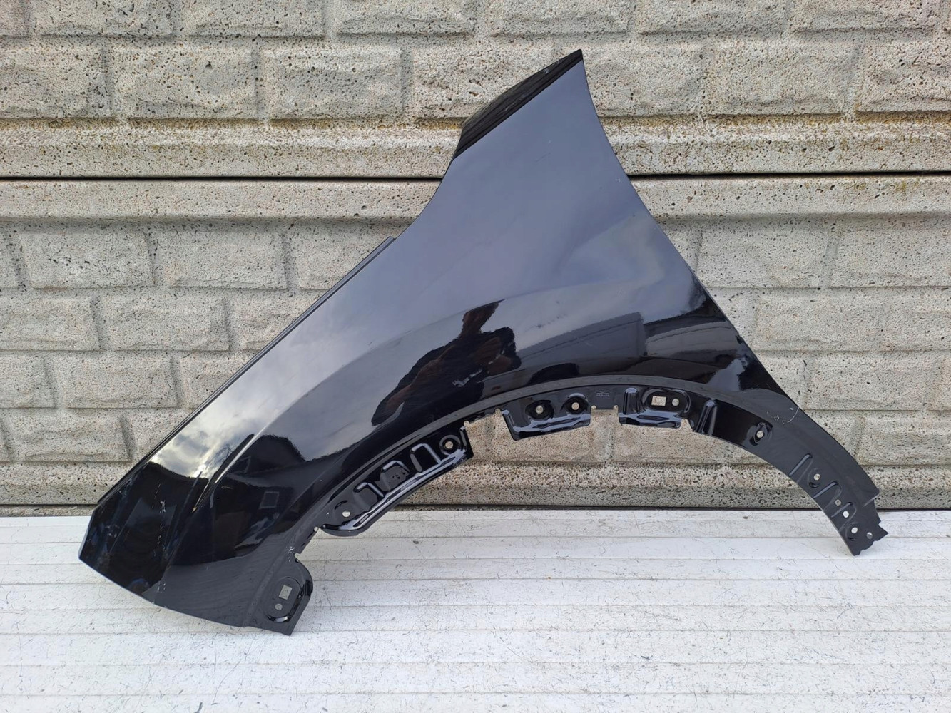 CITROEN C4 E-C 4 2020-2024 BŁOTNIK PRZEDNI LEWY - (15314743100)
