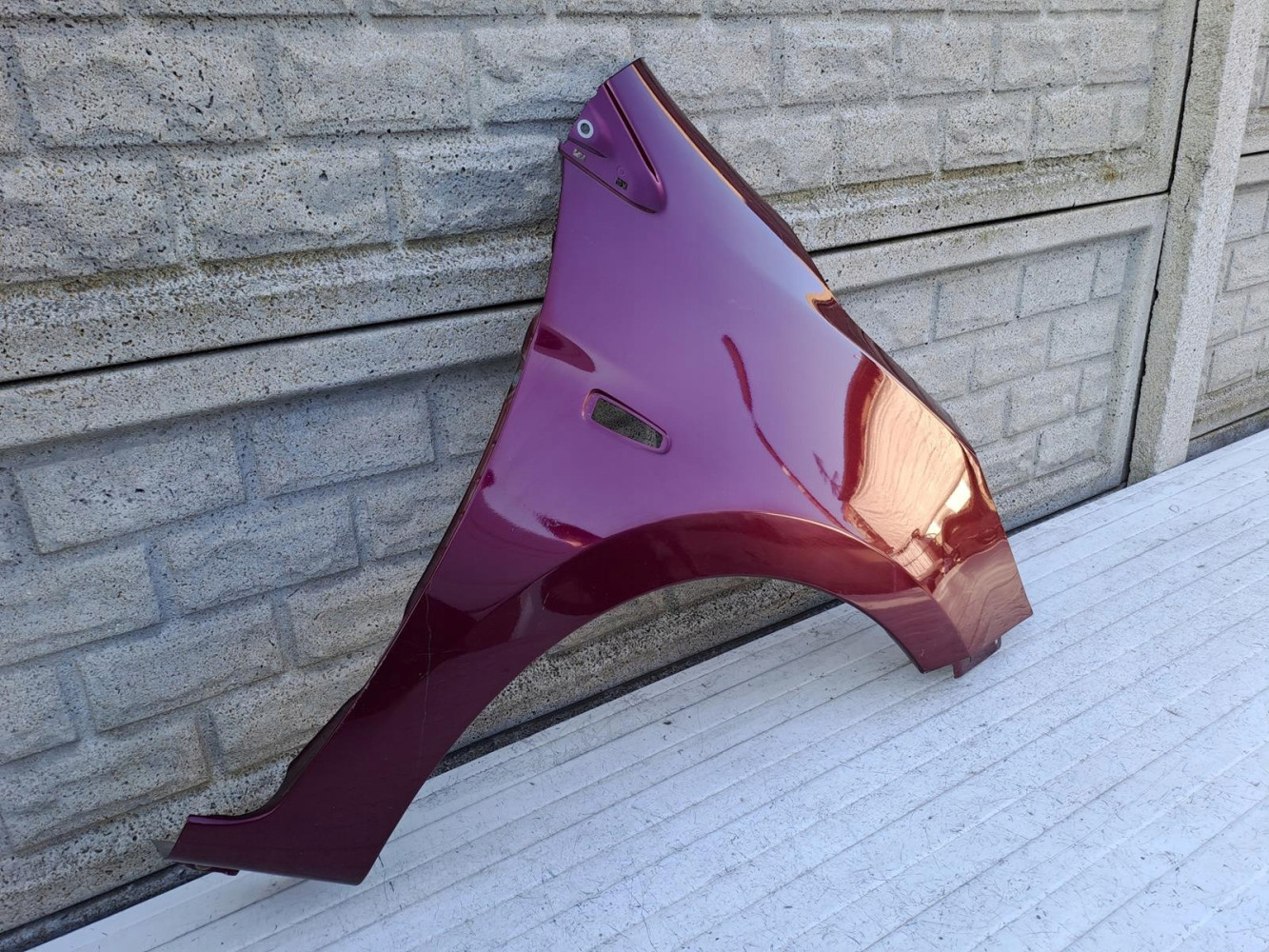 MITSUBISHI SPACE STAR 12-20 BŁOTNIK PRAWY PRZEDNI - (15338194615)