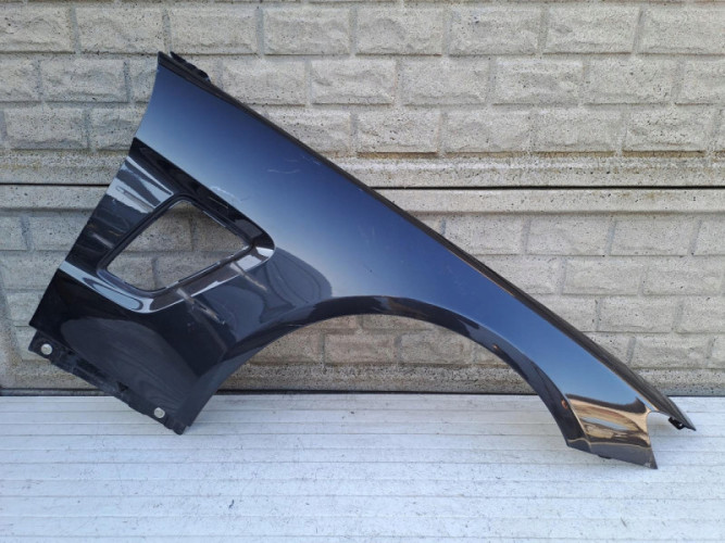MERCEDES SL W231 R231 LIFT BŁOTNIK PRAWY - (15338300274)