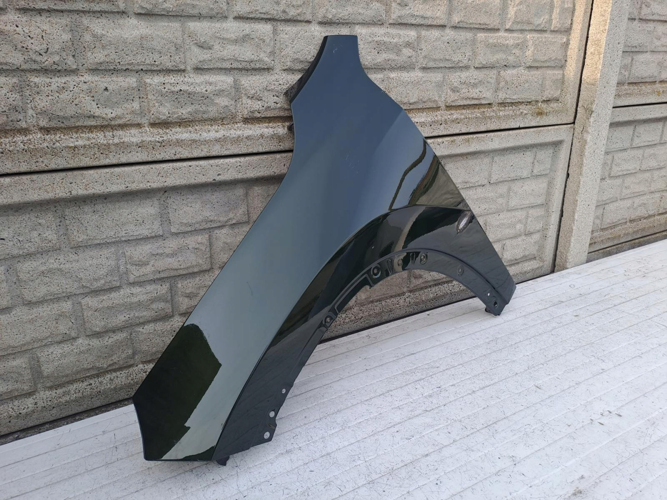 BŁOTNIK LEWY PRZEDNI BMW X1 U11 2022- - (15338390369)