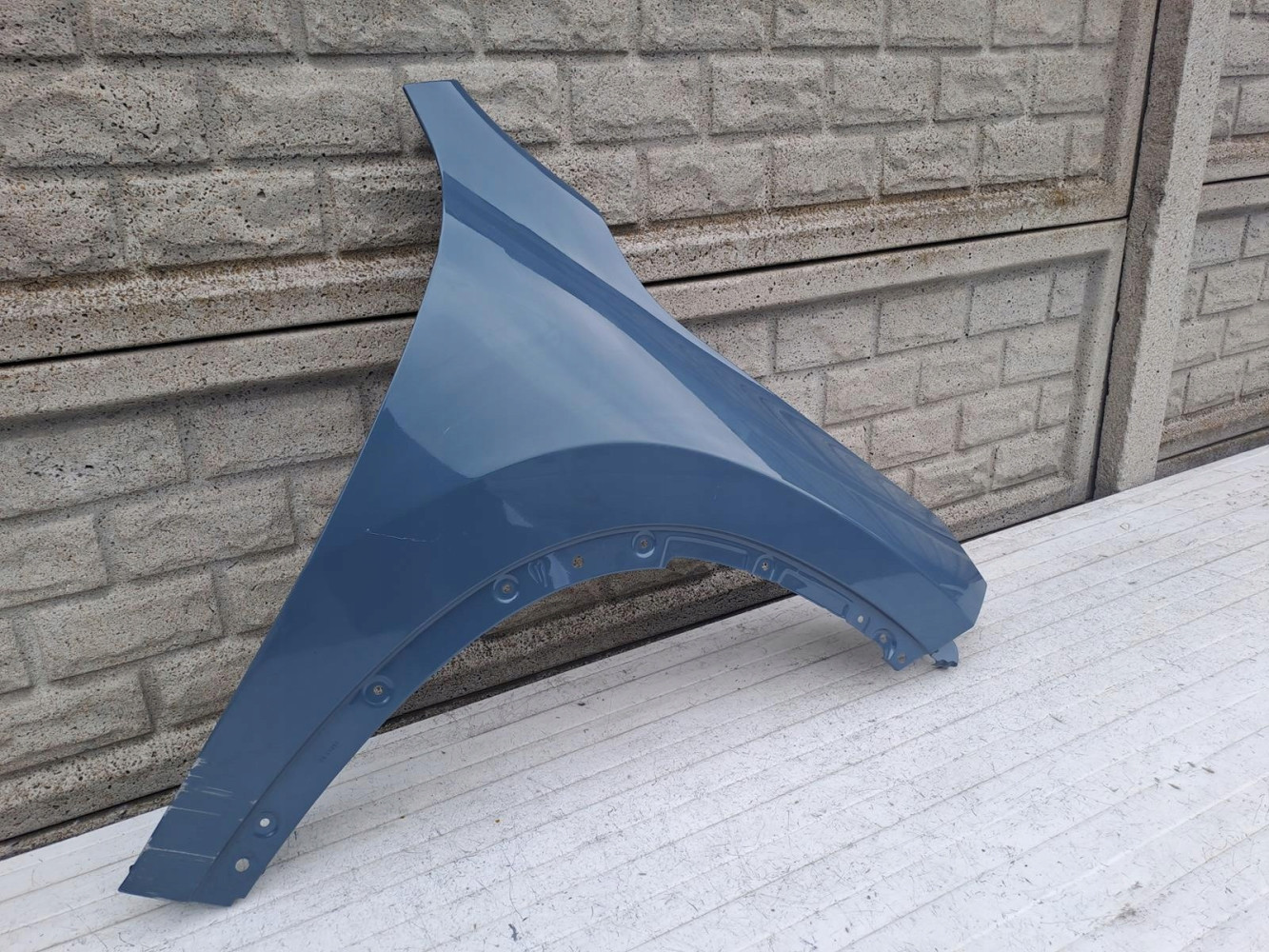 BŁOTNIK PRAWY PRZEDNI BMW X1 U11 2022- - (15381541735)