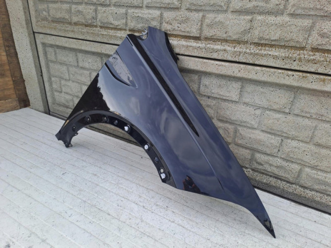 VW TAIGO BŁOTNIK PRAWY PRZEDNI - (15401465397)