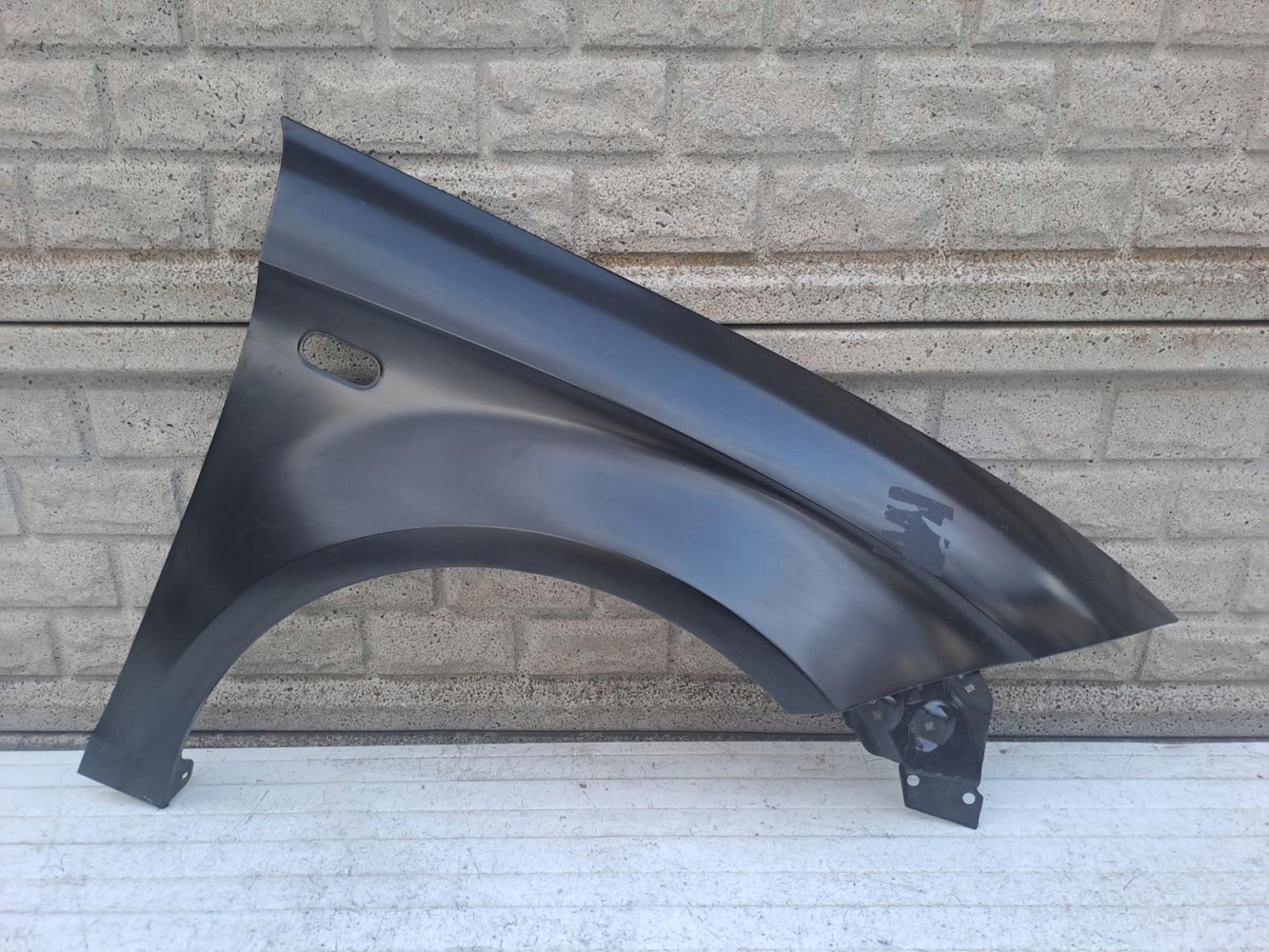 SEAT ALTEA TOLEDO III 04-12 BŁOTNIK PRAWY NOWY - (15401485068)