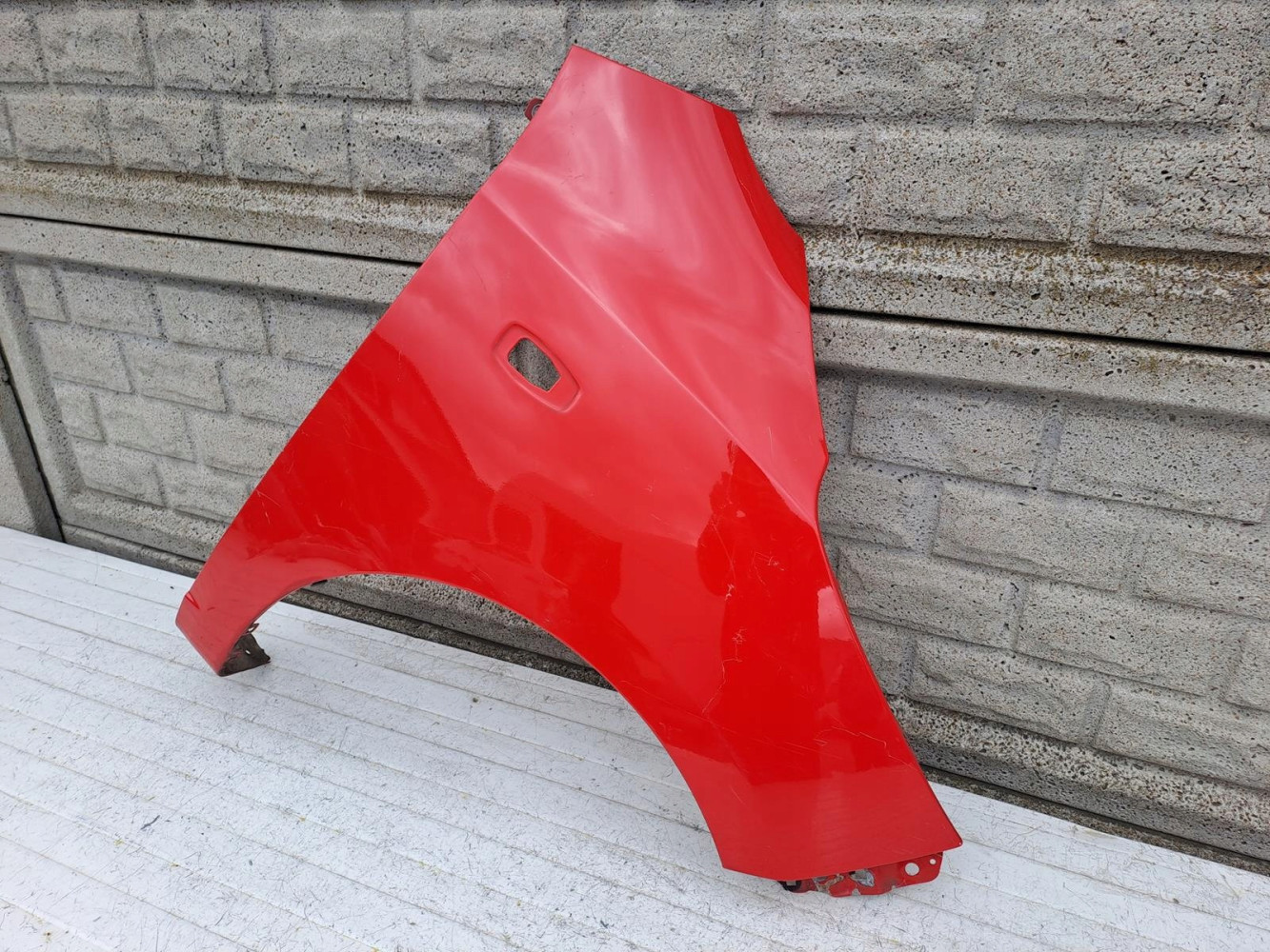 HYUNDAI I10 2008-2013 BŁOTNIK PRZEDNI PRAWY - (15417061962)