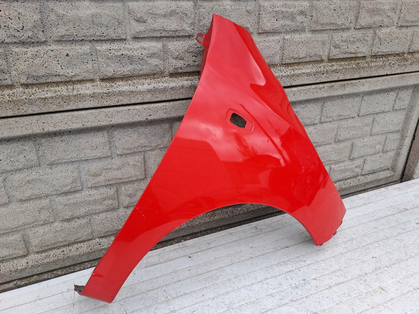 HYUNDAI I10 2008-2013 BŁOTNIK PRZEDNI PRAWY - (15417061962)