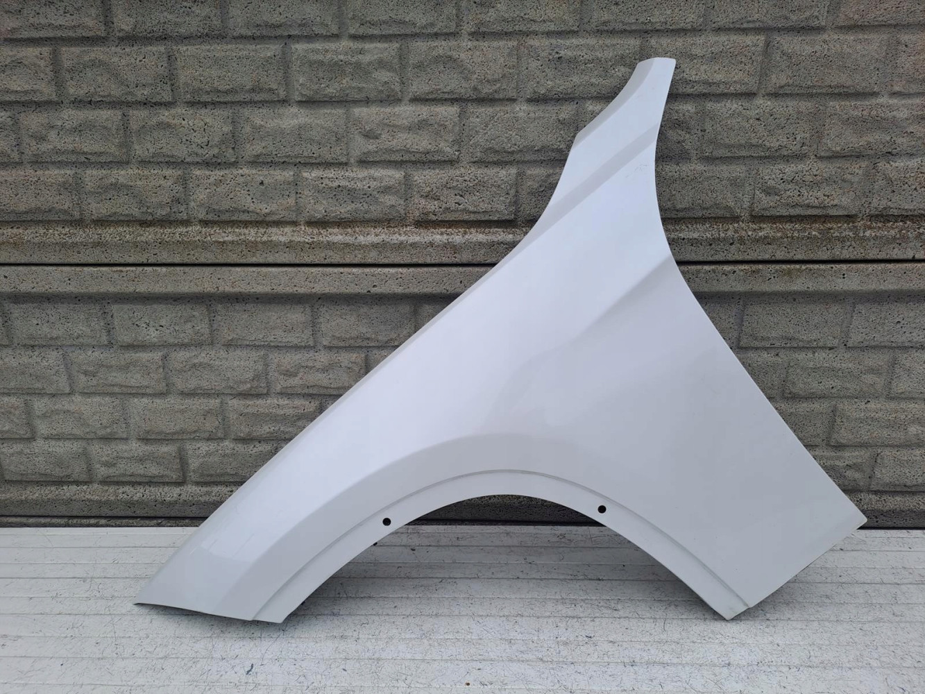 BMW X1 E84 LIFT 2012-2017 BŁOTNIK PRZEDNI LEWY - (15417322703)