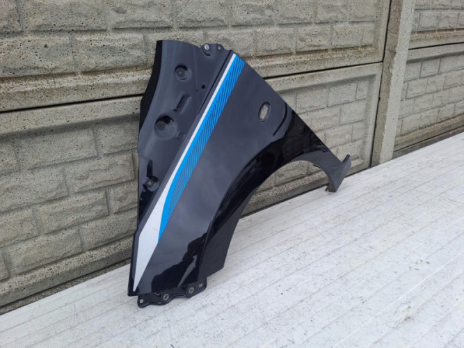 TOYOTA AYGO 2 2014-2022 BŁOTNIK LEWY PRZEDNI - (15417326559)