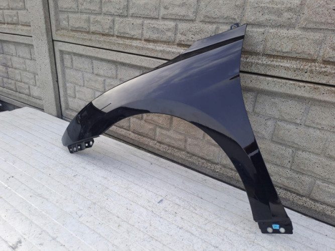 HYUNDAI I40 I 40 BŁOTNIK LEWY PRZEDNI - (15437677798)