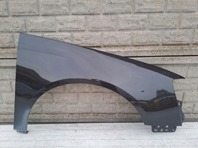 VW PASSAT B6 2005-2010 BŁOTNIK PRAWY PRZEDNI - (15450147916)