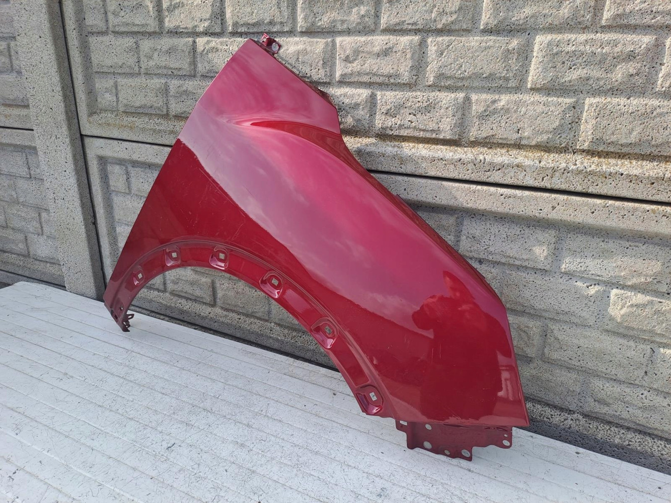 SSANGYONG TIVOLI LIFT 19- BŁOTNIK PRAWY PRZEDNI - (15450468527)