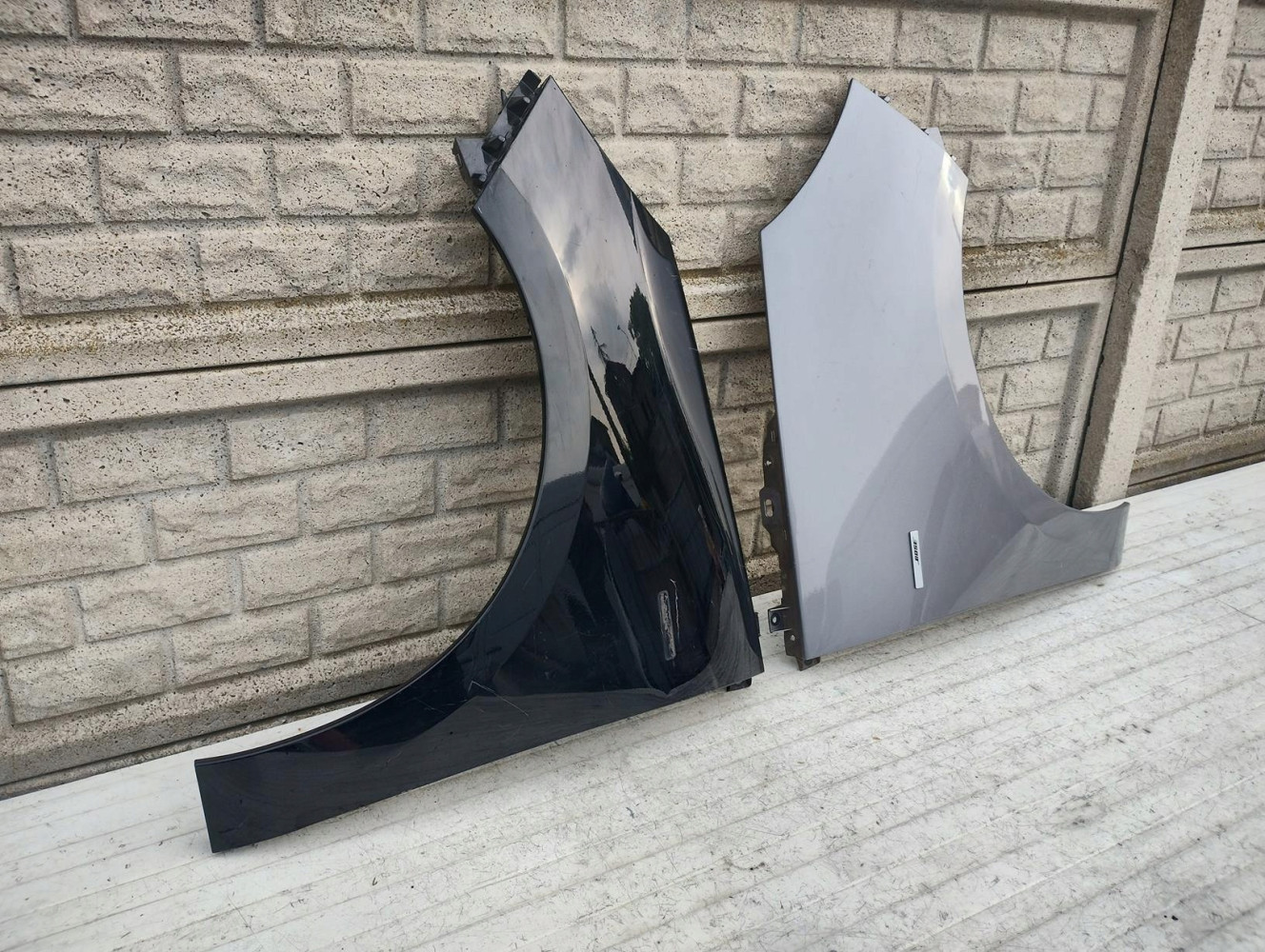 RENAULT SCENIC 3 III LIFT BŁOTNIK PRZEDNI PRAWY LEWY - (15506350942)
