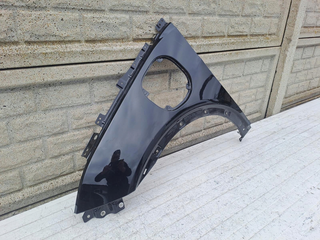 OPEL AMPERA-E BOLT BŁOTNIK PRZEDNI LEWY - (15522163470)