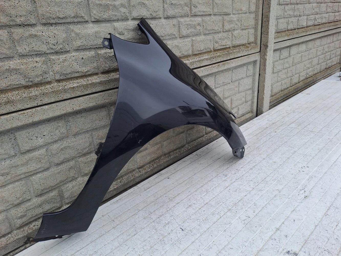 TOYOTA AURIS LIFT 2010-2013 BŁOTNIK PRZEDNI PRAWY - (15535506349)