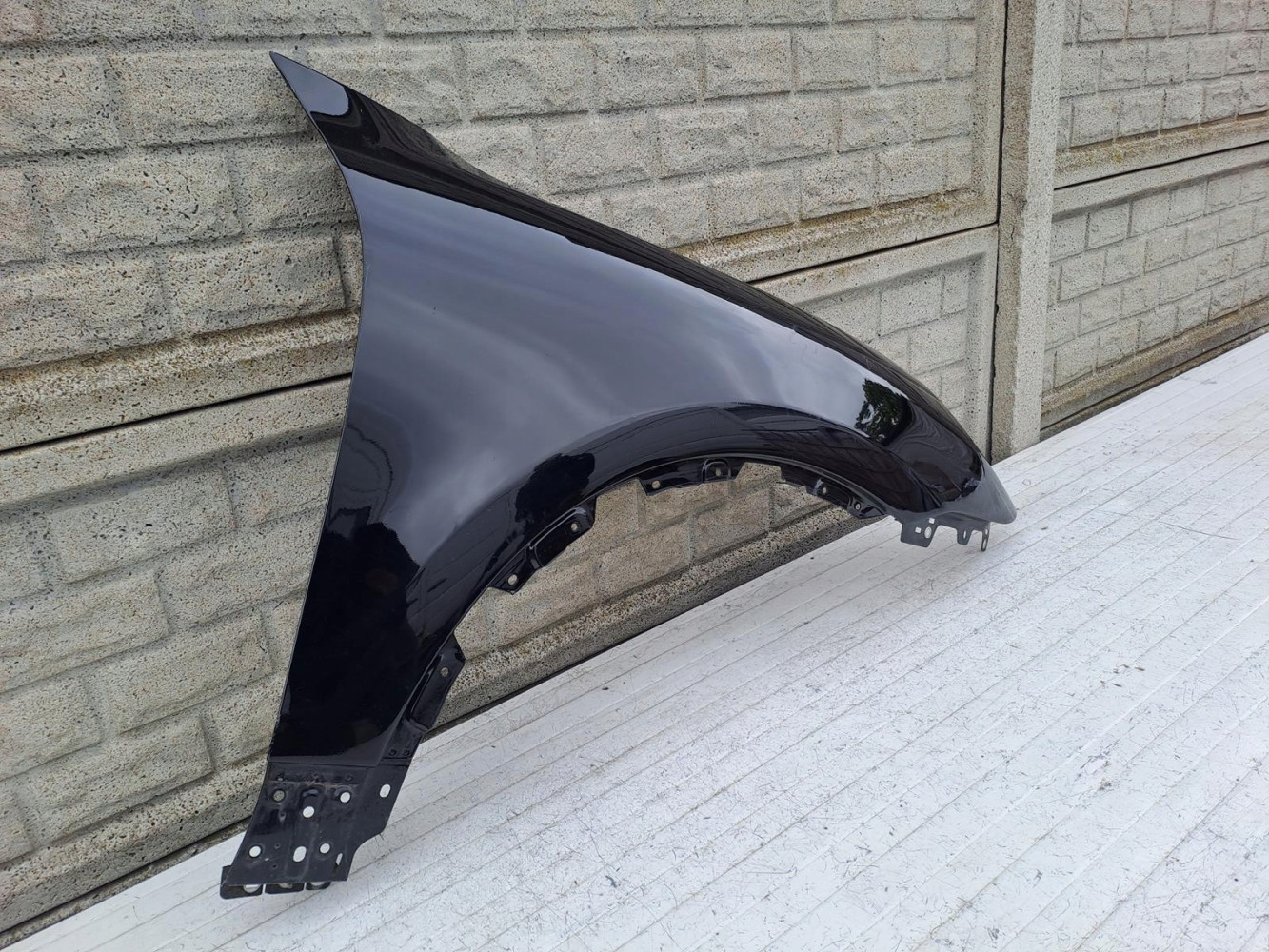 PORSCHE CAYENNE LIFT 7P5 15- BŁOTNIK PRAWY - (15535652377)