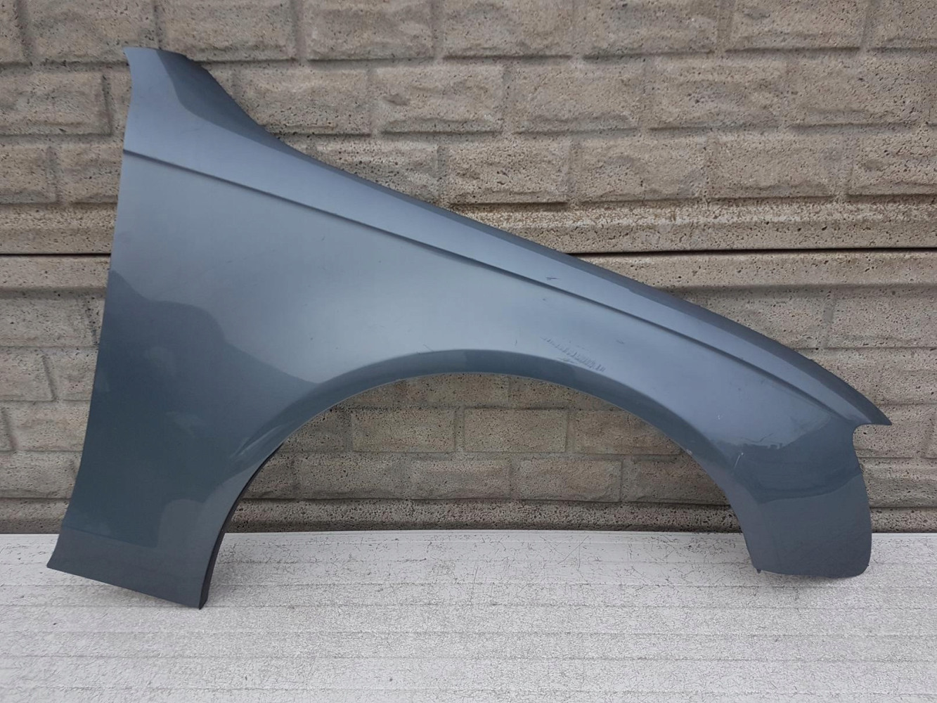 AUDI A4 B8 LIFT 12-16 BŁOTNIK PRZEDNI PRAWY