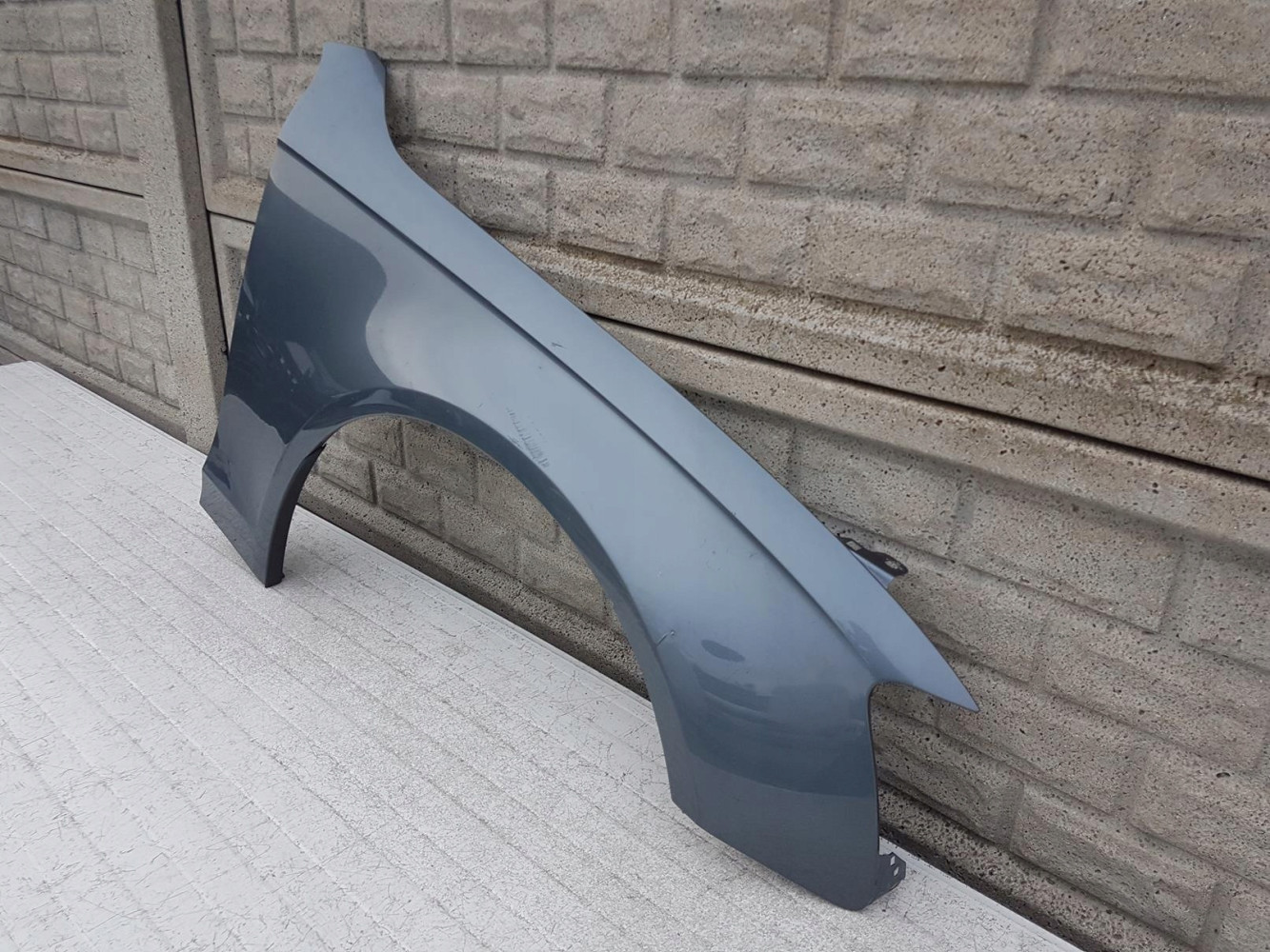 AUDI A4 B8 LIFT 12-16 BŁOTNIK PRZEDNI PRAWY