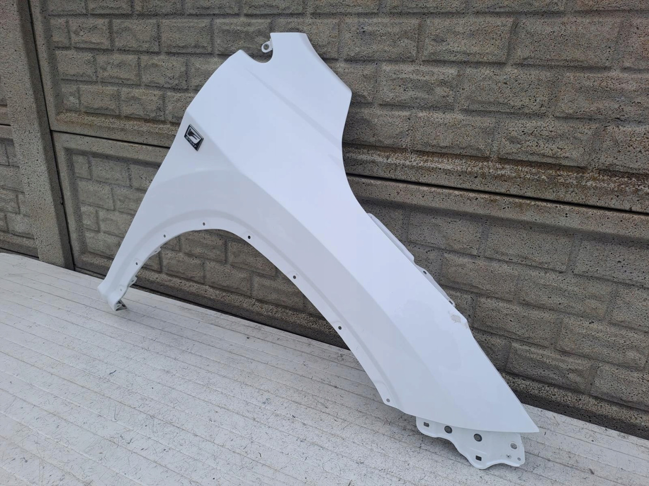 LEXUS RX 350/450H 16-24 BŁOTNIK PRAWY PRZEDNI - (15542751439)
