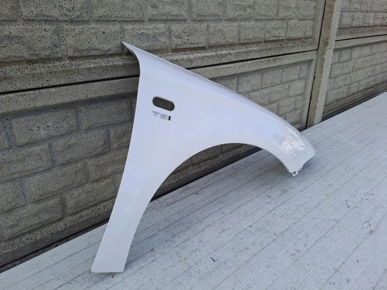 SEAT LEON 2 II 2005-2013 BŁOTNIK PRZEDNI PRAWY - (15582987543)