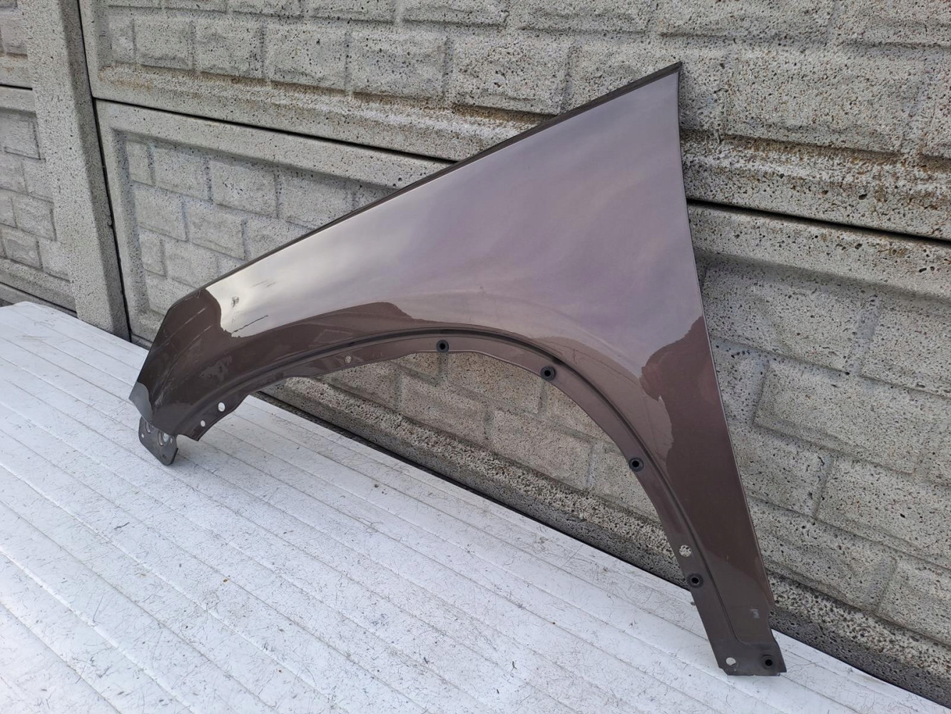 VW TIGUAN 2007-2017 BŁOTNIK PRZEDNI LEWY - (15583046210)