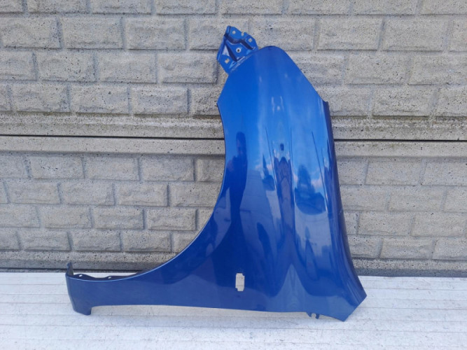 NISSAN MICRA K13 LIFT 13-18 BŁOTNIK PRZEDNI LEWY - (15592221815)