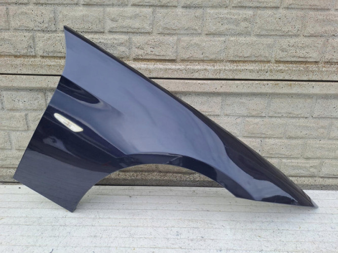 BMW 3 E90 E91 2004 - 2012 BŁOTNIK PRZEDNI PRAWY - (15599515523)