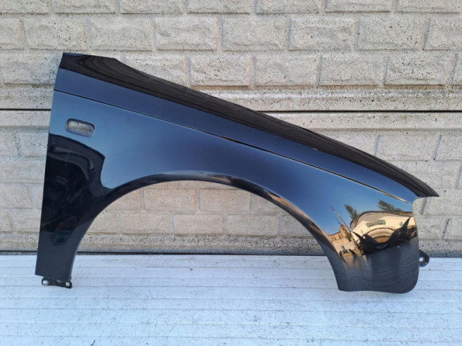 BŁOTNIK PRZEDNI PRAWY AUDI A4 B7 8E0 2005-2009 - (15621023659)