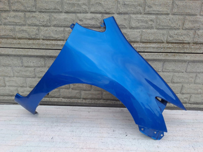 TOYOTA AURIS LIFT 2010-2013 BŁOTNIK PRZEDNI PRAWY - (15640514719)