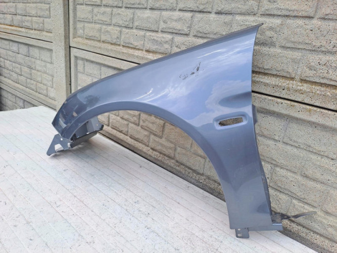 RENAULT ALPINE BŁOTNIK PRZEDNI LEWY - (15647936927)