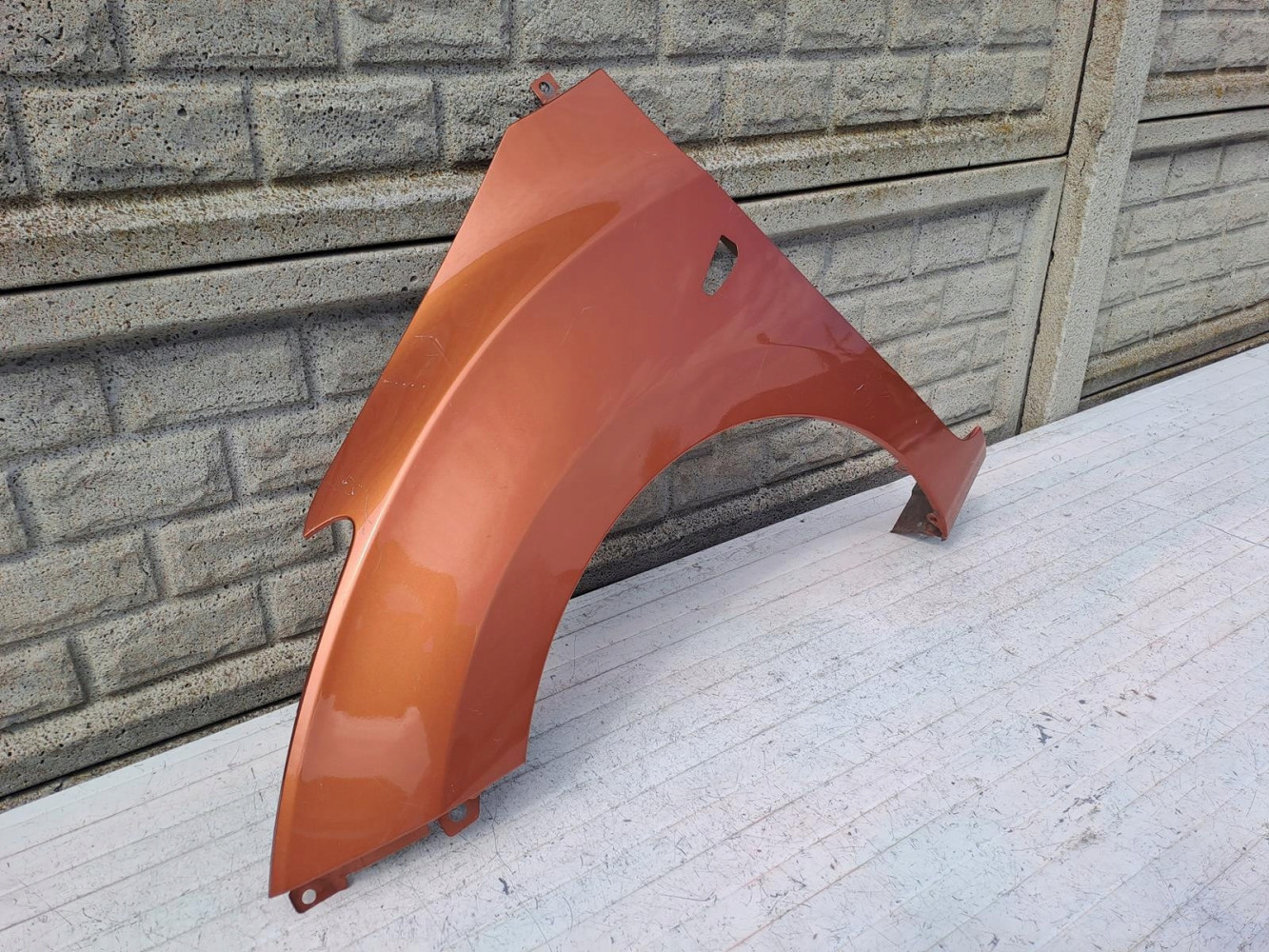 HYUNDAI I30 2013-2017 BŁOTNIK PRZEDNI LEWY - (15648305365)